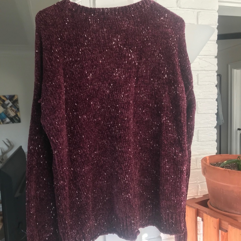 Sweater - Picture 2 of 2